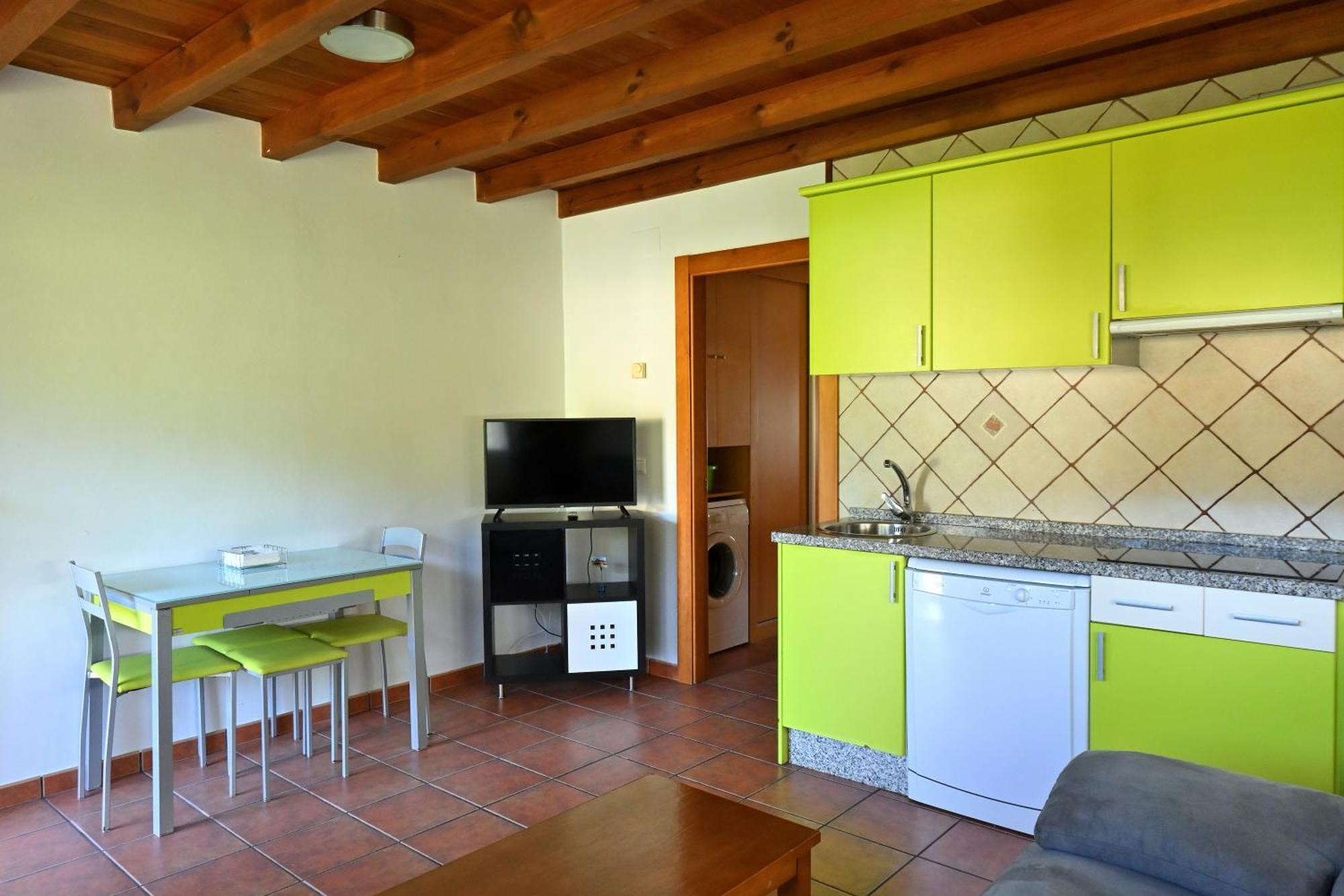 Apartamentos Aires De Avin - Onis Buitenkant foto