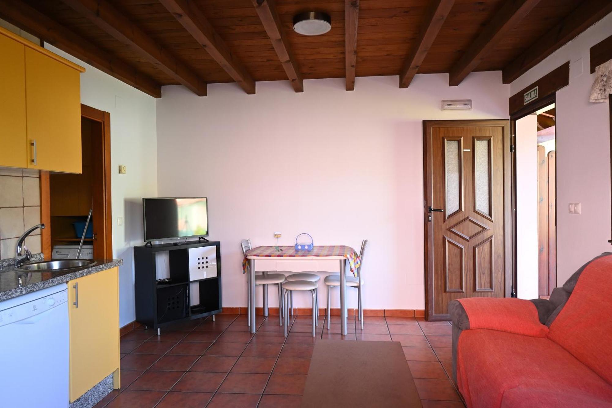 Apartamentos Aires De Avin - Onis Buitenkant foto